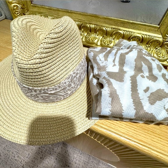 NEW Vince Beach Cameo With Matching Hat In Animal Print - Picture 1 of 7